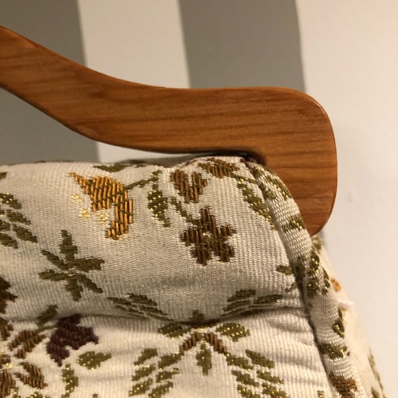 Vintage Bermuda Green embroidered bag. - Picture 3 of 7